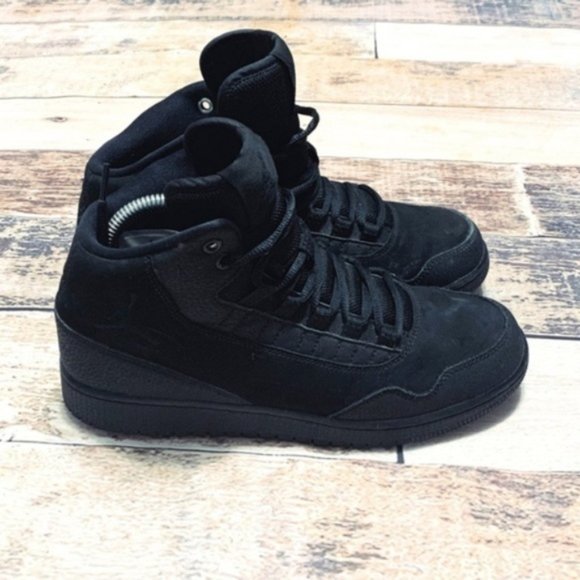 nike jordan executive black